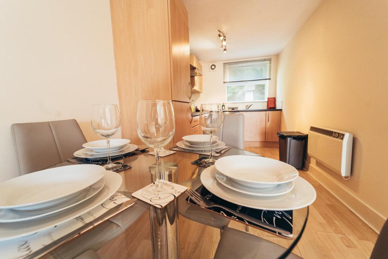 The Company, Dalby House Apartamento Derby
